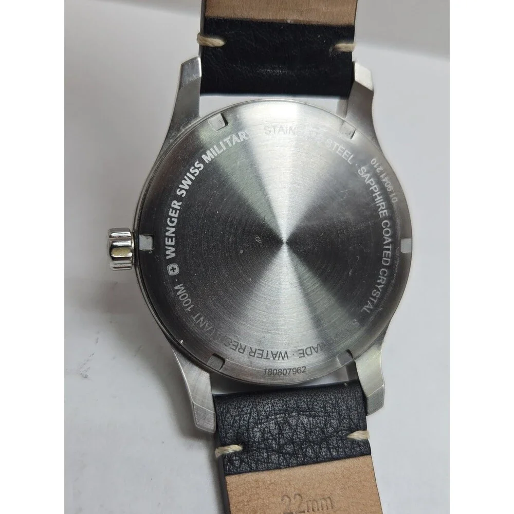 Wenger Terragraph Swiss Military Men 42mm Gray Sapphire Quartz Watch New Battery